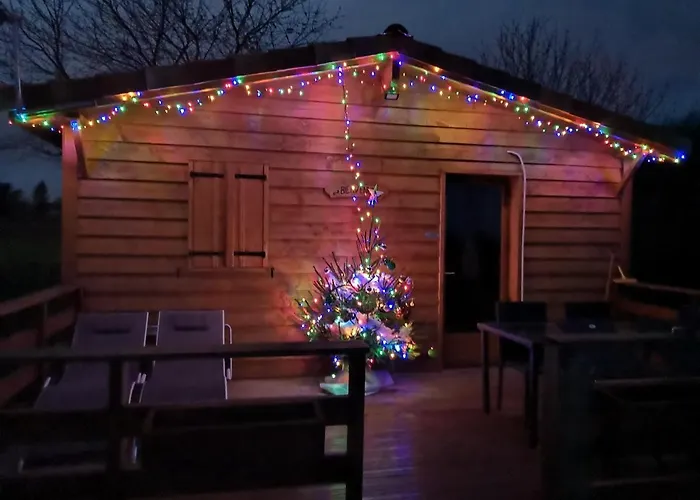 בקתה Le Douillet *